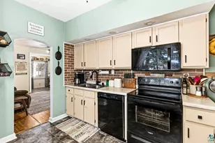 411 N 52nd Ave W, Duluth, MN 55807 - Photo 5