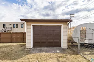 411 N 52nd Ave W, Duluth, MN 55807 - Photo 47