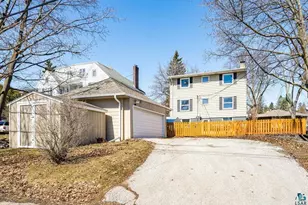 2928 E Superior St, Duluth, MN 55812 - Photo 41