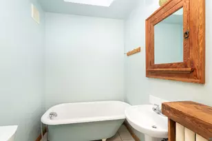 1118 E 6th St, Duluth, MN 55805 - Photo 27