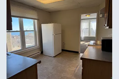 525 W 4th St, Duluth, MN 55806 - Photo 25