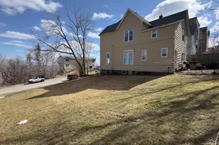 525 W 4th St, Duluth, MN 55806 - Photo 33