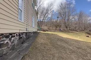 525 W 4th St, Duluth, MN 55806 - Photo 3