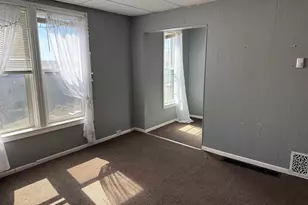 525 W 4th St, Duluth, MN 55806 - Photo 19