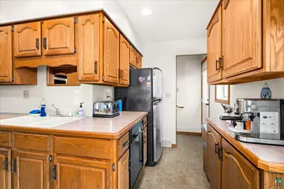 718 6th Ave, Two Harbors, MN 55616 - Photo 17