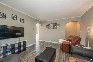 2208 W 8th St, Duluth, MN 55806 - Photo 3