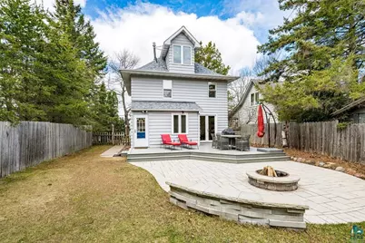 3206 Minnesota Ave, Duluth, MN 55802 - Photo 1