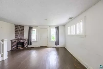 230 2nd St NW, Chisholm, MN 55719 - Photo 5