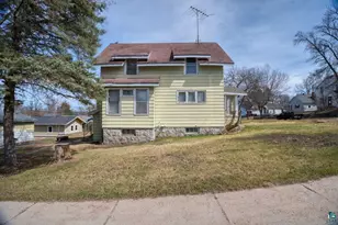230 2nd St NW, Chisholm, MN 55719 - Photo 21