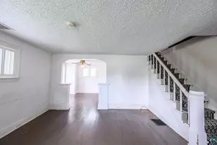 230 2nd St NW, Chisholm, MN 55719 - Photo 3