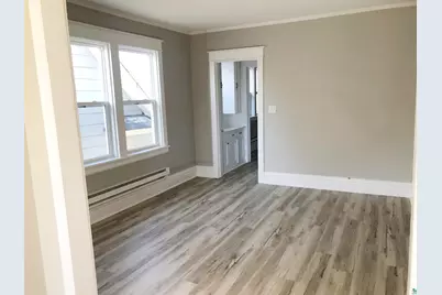611 E 6th St, Duluth, MN 55805 - Photo 29