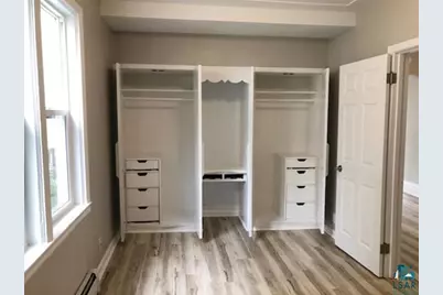 611 E 6th St, Duluth, MN 55805 - Photo 27
