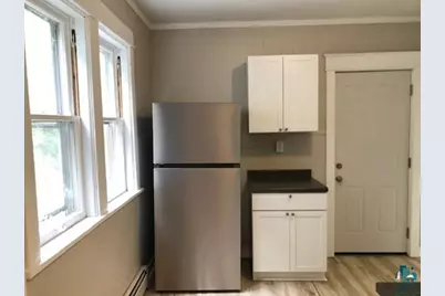 611 E 6th St, Duluth, MN 55805 - Photo 17