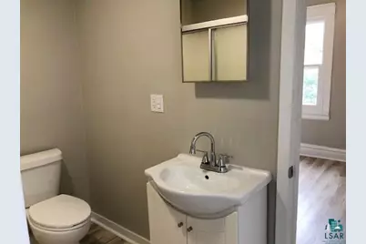 611 E 6th St, Duluth, MN 55805 - Photo 29