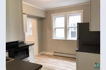 611 E 6th St, Duluth, MN 55805 - Photo 33