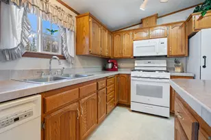 6657 E Bayfield Rd, South Range, WI 54874 - Photo 9