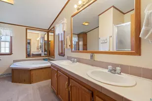 6657 E Bayfield Rd, South Range, WI 54874 - Photo 17