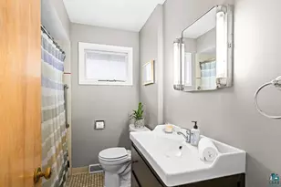 335 W Winona St, Duluth, MN 55803 - Photo 17