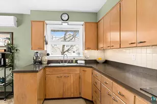 335 W Winona St, Duluth, MN 55803 - Photo 11