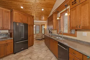 3977 Lavaque Rd, Hermantown, MN 55811 - Photo 9