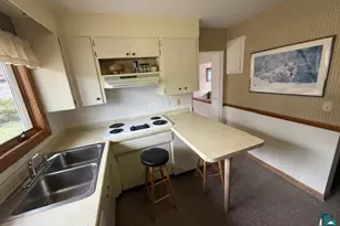 104 St Paul Ave, Duluth, MN 55803 - Photo 13