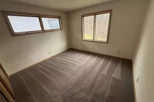 104 St Paul Ave, Duluth, MN 55803 - Photo 7