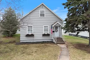 610 11th St S, Virginia, MN 55792 - Photo 1