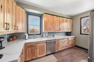 1009 Main St W, Ashland, WI 54806 - Photo 9