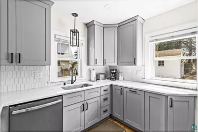 308 Maryland St, Duluth, MN 55803 - Photo 25
