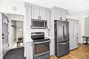 308 Maryland St, Duluth, MN 55803 - Photo 17