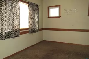 2629 W 2nd St, Duluth, MN 55806 - Photo 3
