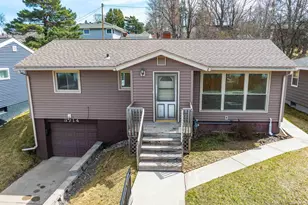 3714 Woodland Ave, Duluth, MN 55803 - Photo 1