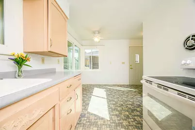 3714 Woodland Ave, Duluth, MN 55803 - Photo 11