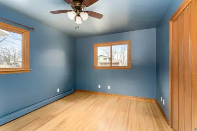 330 E Faribault St, Duluth, MN 55803 - Photo 23