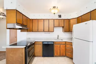 330 E Faribault St, Duluth, MN 55803 - Photo 13