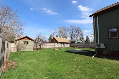 908 6th Ave W, Ashland, WI 54806 - Photo 27