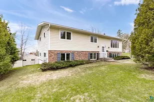 5002 Peabody St, Duluth, MN 55803 - Photo 3