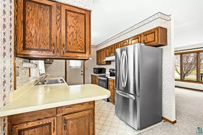 5002 Peabody St, Duluth, MN 55803 - Photo 13