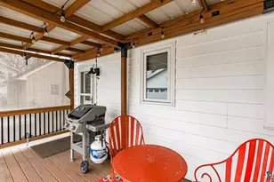 4823 Peabody St, Duluth, MN 55804 - Photo 37