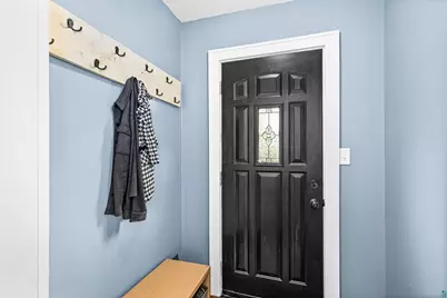 2352 Pershing St, Duluth, MN 55811 - Photo 15