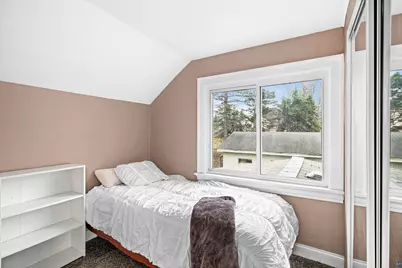 2352 Pershing St, Duluth, MN 55811 - Photo 23