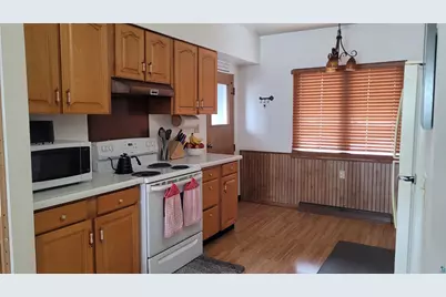 3823 W 6th St, Duluth, MN 55807 - Photo 9