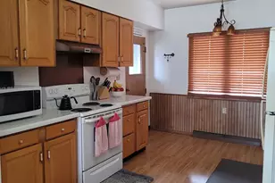 3823 W 6th St, Duluth, MN 55807 - Photo 9