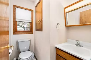 5573 N Shore Dr, Duluth, MN 55804 - Photo 15