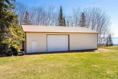 5573 N Shore Dr, Duluth, MN 55804 - Photo 33