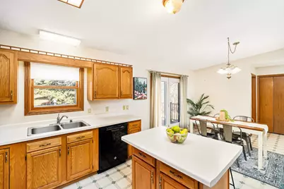 5573 N Shore Dr, Duluth, MN 55804 - Photo 13