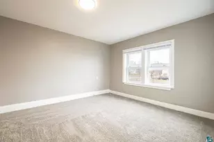 21 N 29th Ave W, Duluth, MN 55806 - Photo 19