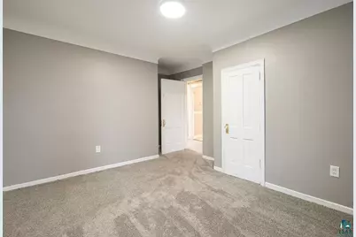 21 N 29th Ave W, Duluth, MN 55806 - Photo 17