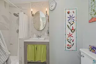 2538 E Garrison Rd, Superior, WI 54836 - Photo 15