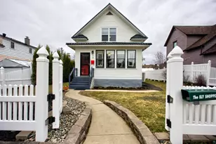 24 E Conan St, Ely, MN 55731 - Photo 1
